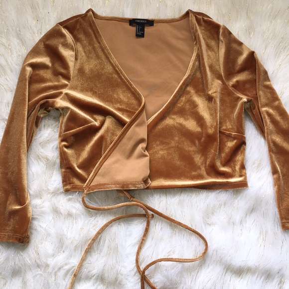 Top - Picture 4 of 4